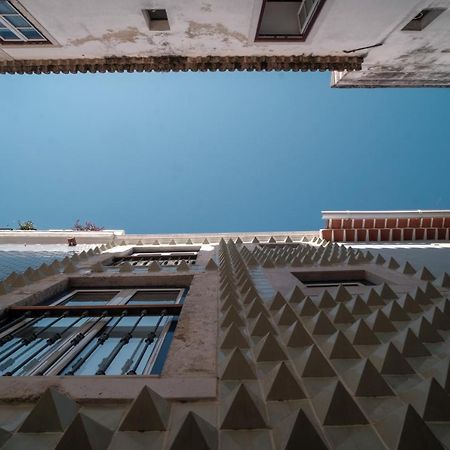 Friendly Border City Design Apartments Лиссабон Экстерьер фото